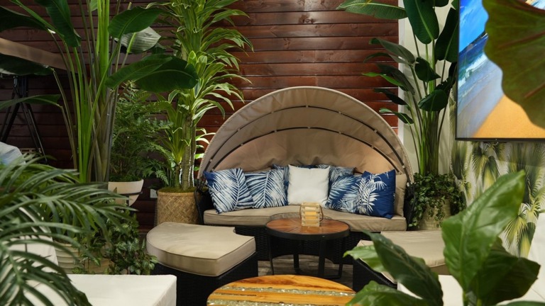 Serenity Room Cabana
