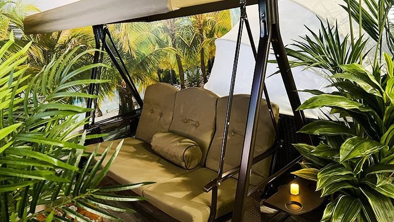 Serenity Room Cabana