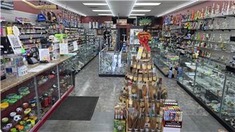 Smoke Shop North Tampa two of two!!