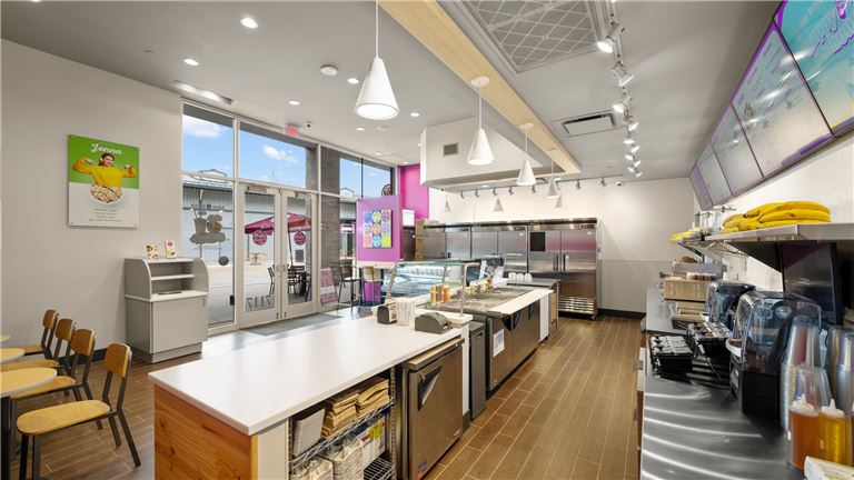 Graphic Acai and Fresh Fruit Franchise for sale Cincinnati Top business broker Russ Kitzberger
