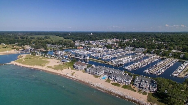 Resort Town