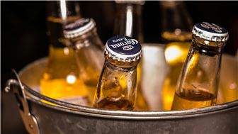 Bar & Restaurant For Sale with Property