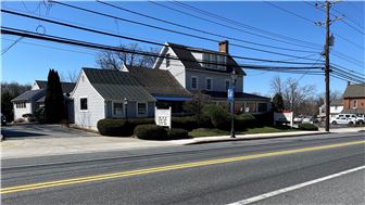 Bar & Grill/Restaurant FOR SALE