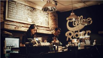 Great Location! Turn-Key Coffee Shop For Sale
