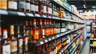 Miami Neighborhood Liquor Store with Real Estate