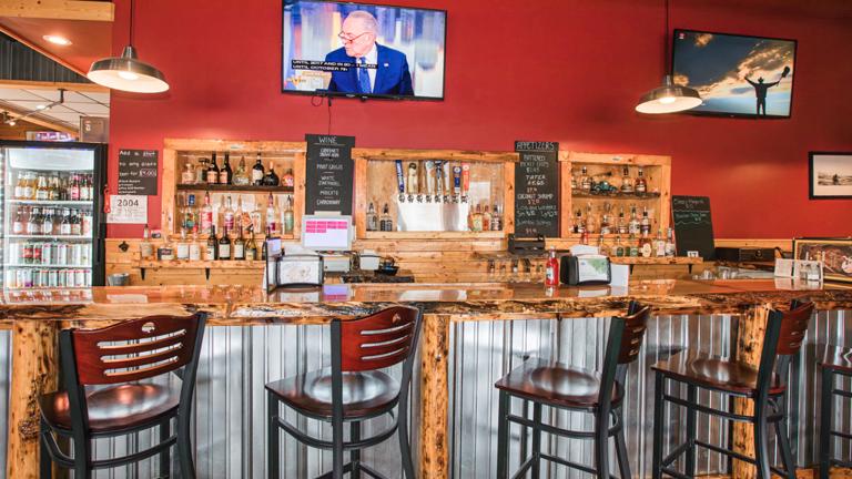 Cozy Bar Area for Casual Dining
