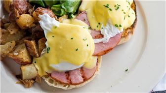 Lunch-Breakfast Restaurant for Sale! Six Figure Earnings for Owner!