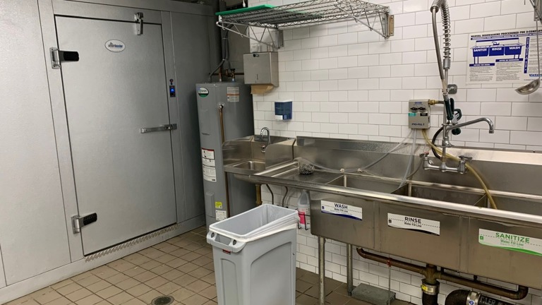 upper-level kitchen 