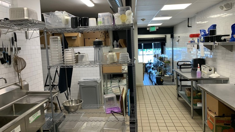 upper-level kitchen 
