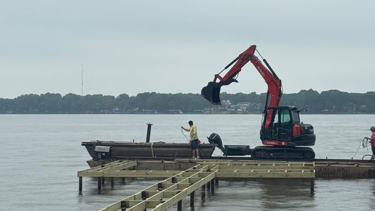 Boathouse under construction 