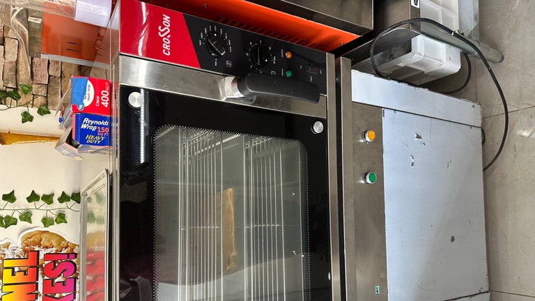 Conversation oven new 