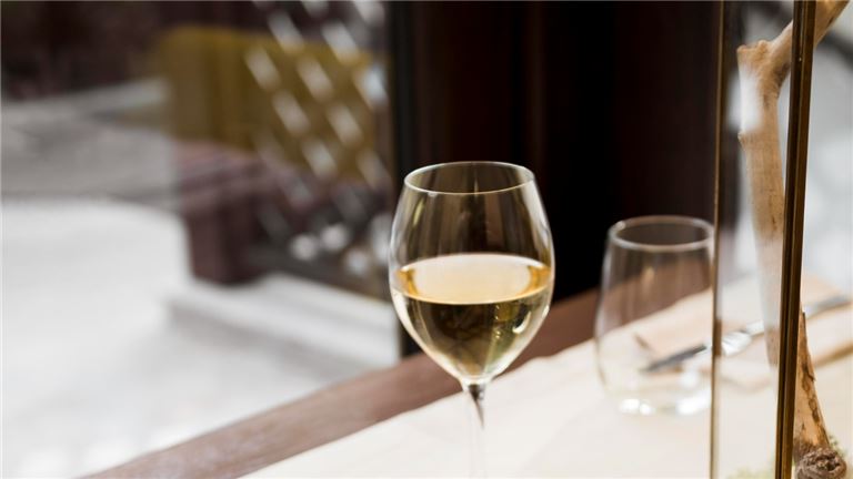 Elegant Dining