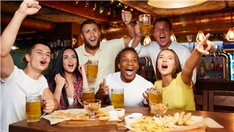 Desirable Sports Bar & Pub With Full Liquor