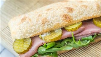 North Dallas Deli Excellent Location - Established 28+ Years! 2842