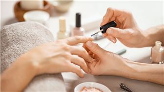 Thriving Nail and Spa Salon – Turn-Key Opportunity