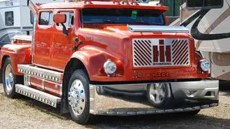 Commercial Vehicles "Heavy Truck" Collision Repair