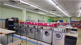 The Realty TX Laundromat Washateria | Between N 45 and Beltway Houston