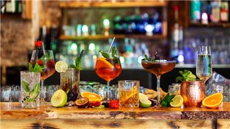 Established Restaurant & Bar, Patio, Long Term lease