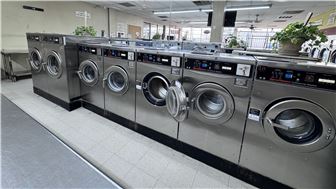 The Realty TX Laundromat Washateria | Spring Branch East Houston, TX