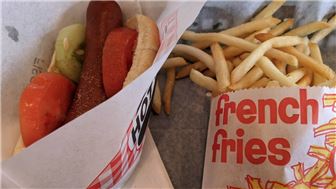 Well-Established Hot Dog, Beef, Burger & Gyros Joint - 24 Years!
