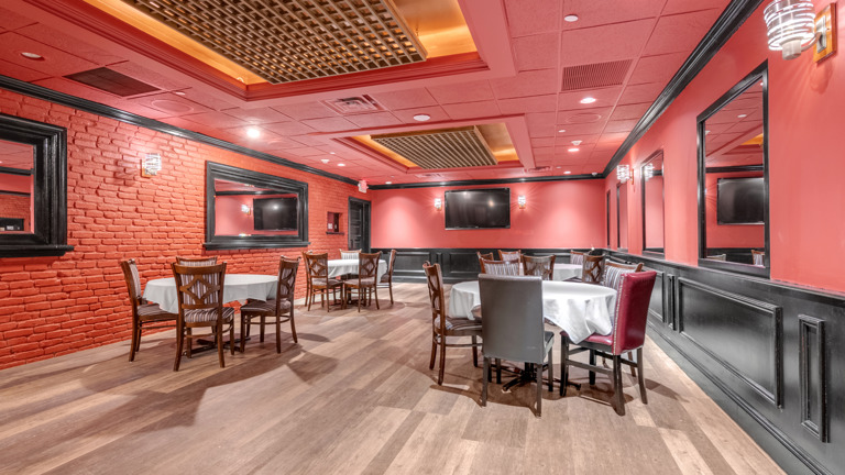 dining area 1 of 2