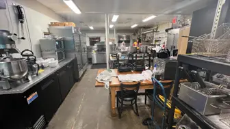 Food Truck & Commercial Kitchen