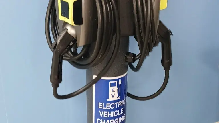 Nayax Cashless Payment Dual VendaVolt Model 2002 Smart Level 2 EV Charger, 40 Amp 220V ETL Electrical Safety Certified, J1772 Plug With 25 Ft Cable, 54 Inch Pe Nayax Cashless Payment Dual VendaVolt Model 2002 Smart Level 2 EV Charger, 40 Amp 220V ETL Electrical Safety Certified, J1772 Plug With 25 Ft Cable, 54 Inch Pe