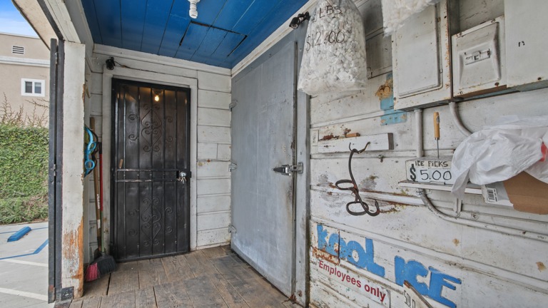 Cooler Access