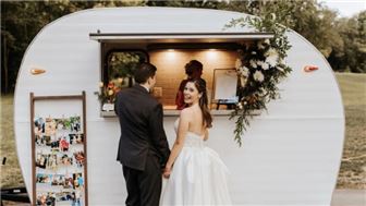 Exceptional Mobile Bar Business #698430