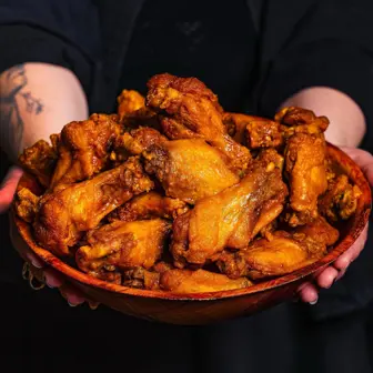 $365,000 Profit - Wings & Pizza Restaurant