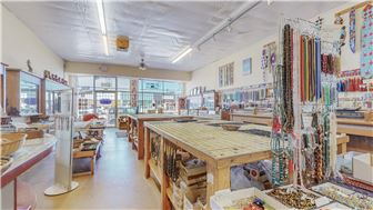 listing-image