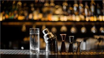 Point Loma Neighborhood Bar