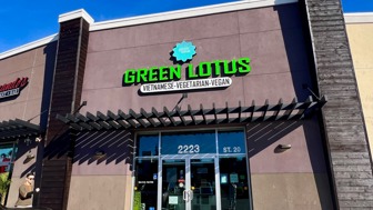 Established prime location restaurant with full equipment