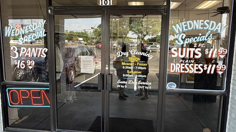 Dry Cleaners 