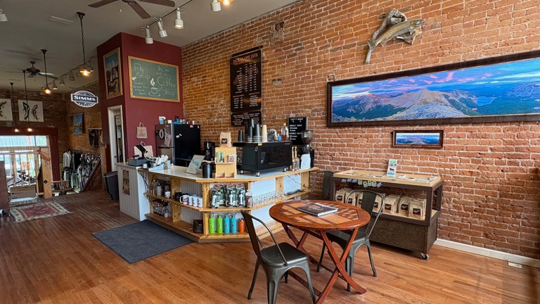 Coffee & Retail area