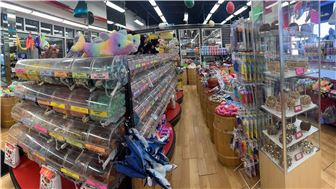 Candy Store Downtown Monterey