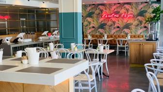 Santa Monica Restaurant w/ Beer and Wine