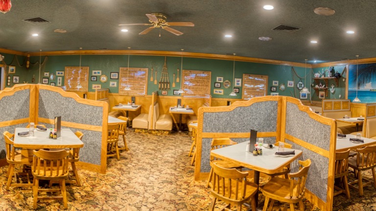 Dining Room Tables & Booths