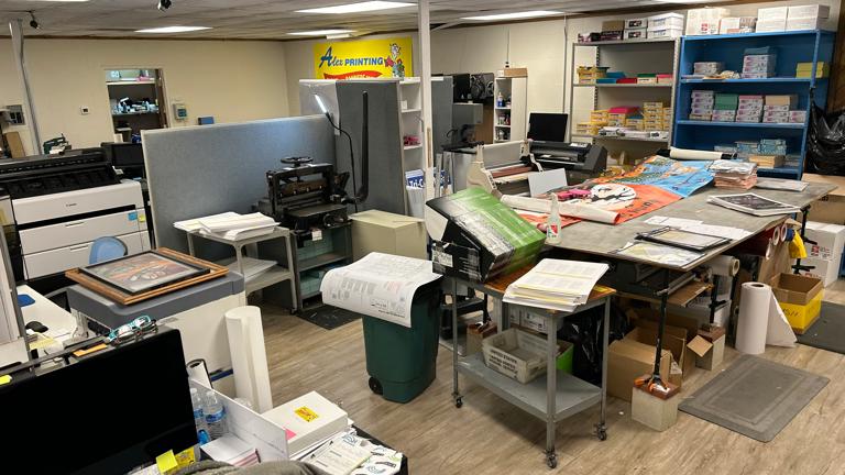 Bindery - Sign Making and Graphics