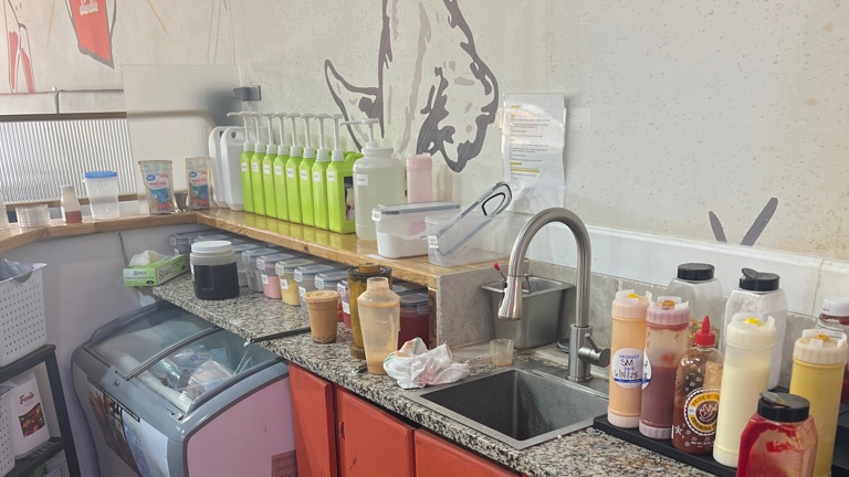 Boba tea station 