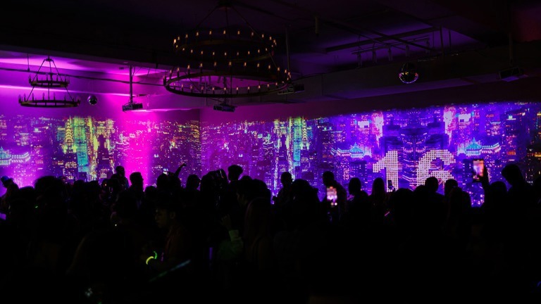 Event room w/ state-of-the-art presentation system