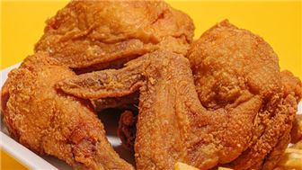 Independent Fried Chicken Restaurant - Est. 40+ Years