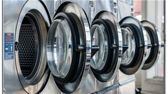 4000sqft Laundry, Must see location to see potential! Great 4 remodel