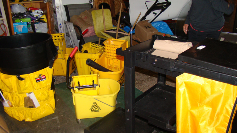 Floor Cleaning Supplies