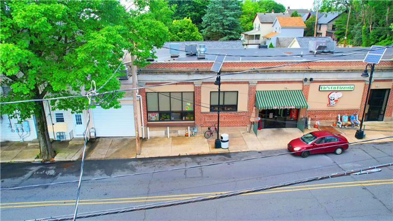 102 Pine Street 