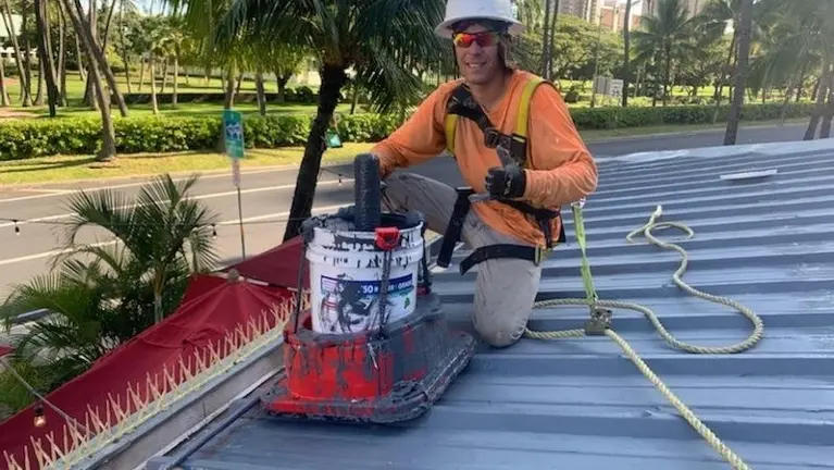 Paint, material, tools - with you where you need them. 