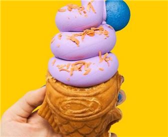 A specialty Ice cream shop in Sugar Land!