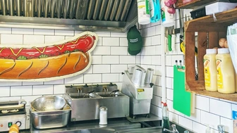 Quick-Served Food Fully Equipped Establishments For Sale