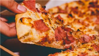 Absentee - Popular Pizza and Grill in Heart of Nashville