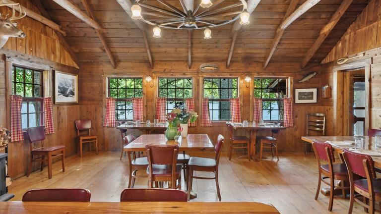 Dining area...
